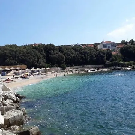 Studio In With Seaview, Terrace, Air Condition, Dishwasher *