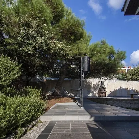Studio In With Seaview, Terrace, Air Condition, Dishwasher Apartment