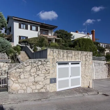 Apartment Studio In With Seaview, Terrace, Air Condition, Dishwasher *